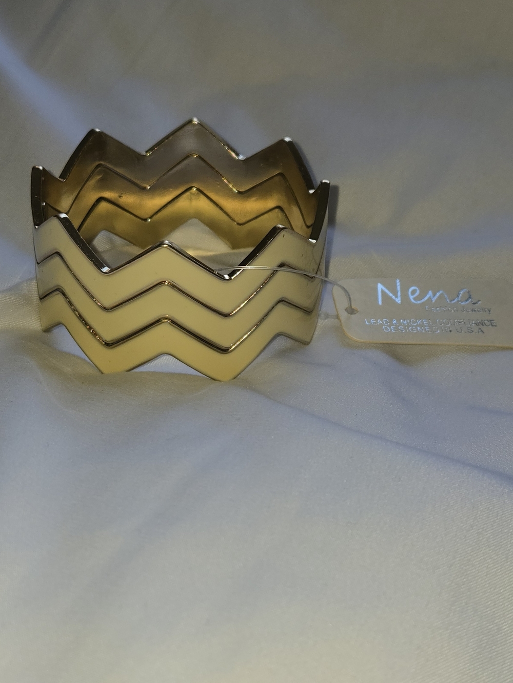 Nena Cream Chevron Bangle Bracelet - Set of 3